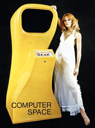 Nutting Computer Space (1971) - Το πρώτο Arcade που διατέθηκε εμπορικά, το Νοέμβριο του 1971. Δεν έγινε επιτυχία, σε αντίθεση με το Pong της Atari που θα ακολουθήσει ένα χρόνο αργότερα.